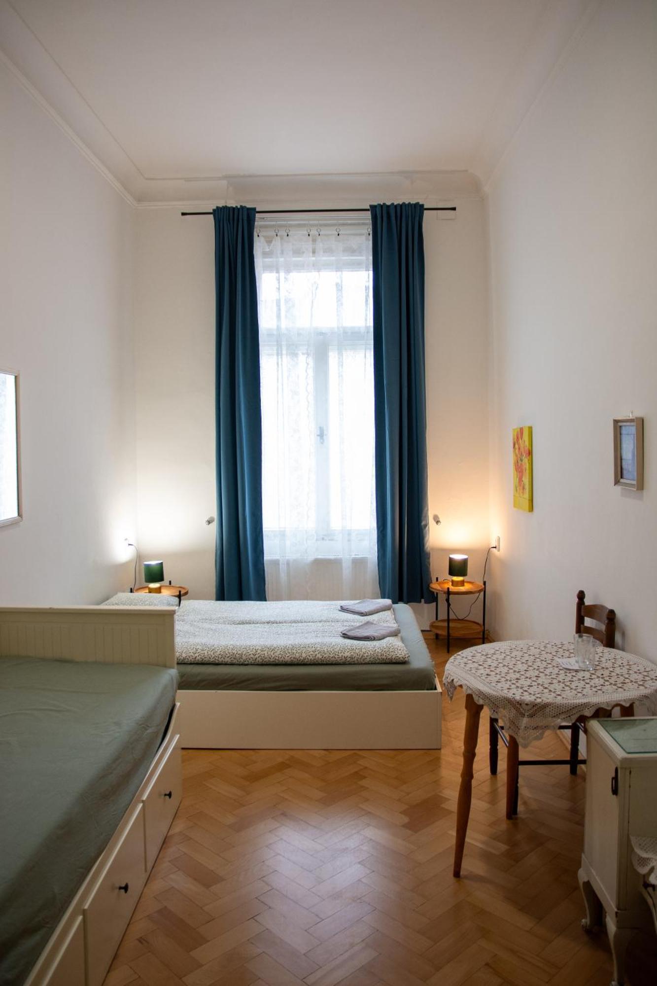 Hostel Moravia Ostrava Buitenkant foto
