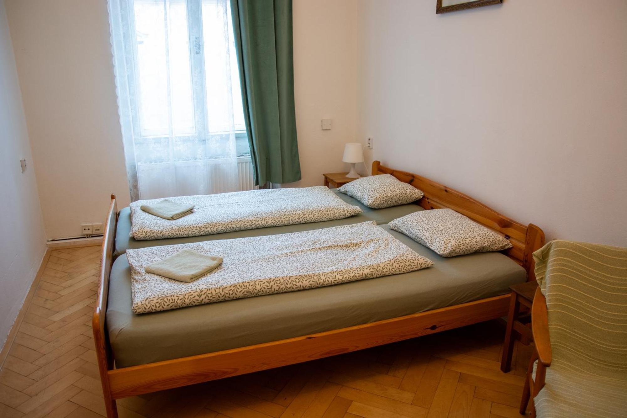 Hostel Moravia Ostrava Buitenkant foto