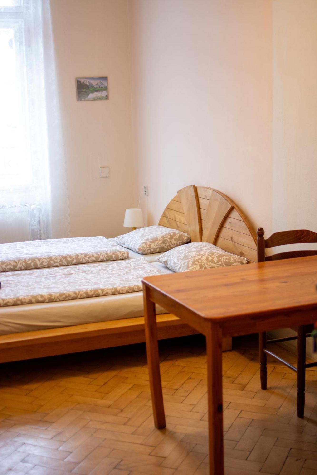 Hostel Moravia Ostrava Buitenkant foto